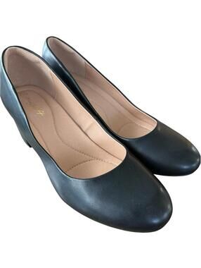 My Soft Black Pumps Size 10 Two Inch Chunky Heel Leather Rounded Toe